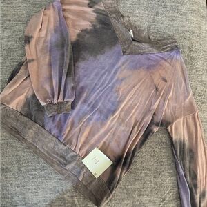 BiBi Lavender and Charcoal Tie-Dye V-Neck Top